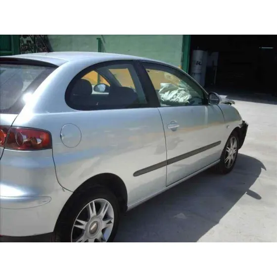 SEAT IBIZA (6L1) '2004 COOL GRIS