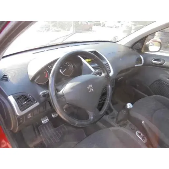 PEUGEOT 206+ '2009 BASICO ROJO