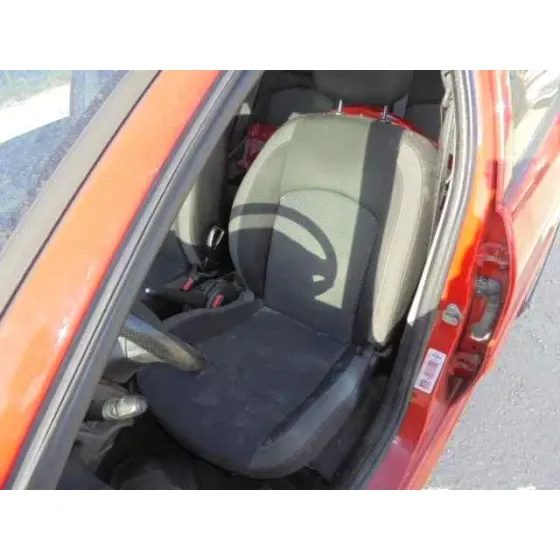 PEUGEOT 206+ '2009 BASICO ROJO