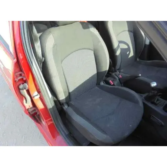 PEUGEOT 206+ '2009 BASICO ROJO