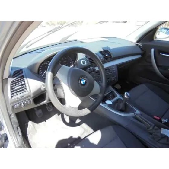 BMW SERIE 1 BERLINA (E81/E87) '2005 116I GRIS OSCURO