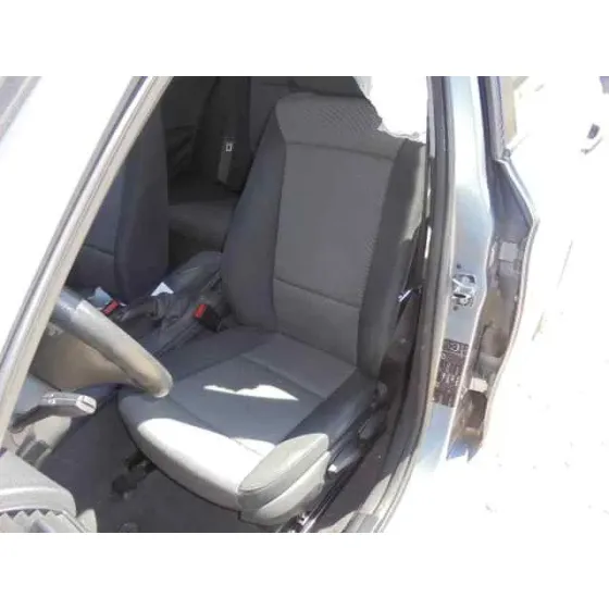 BMW SERIE 1 BERLINA (E81/E87) '2005 116I GRIS OSCURO