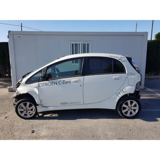 CITROEN C-ZERO '2011 HIGH LINE BLANCO