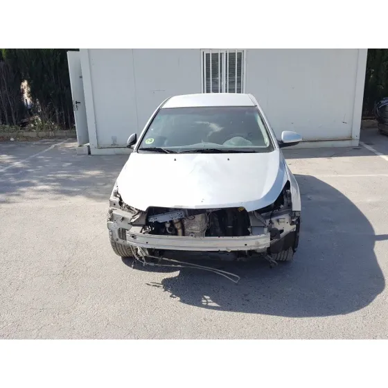 CHEVROLET CRUZE HATCHBACK '2012 LT GRIS