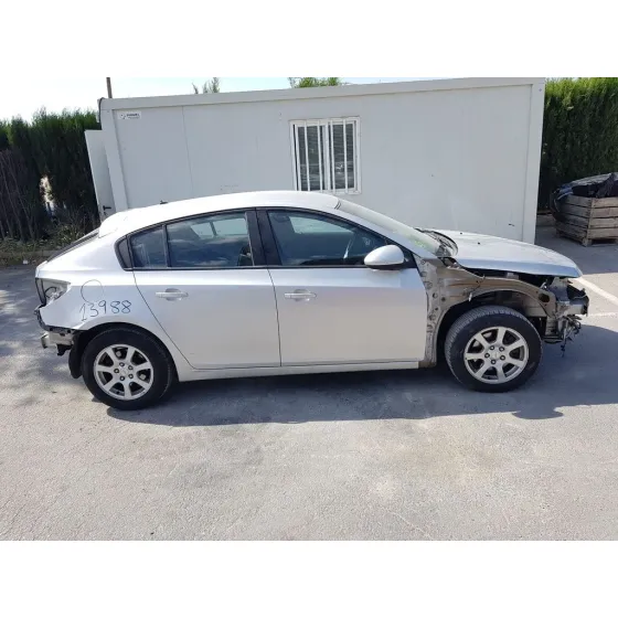 CHEVROLET CRUZE HATCHBACK '2012 LT GRIS