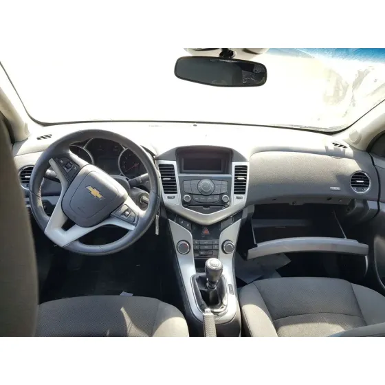 CHEVROLET CRUZE HATCHBACK '2012 LT GRIS