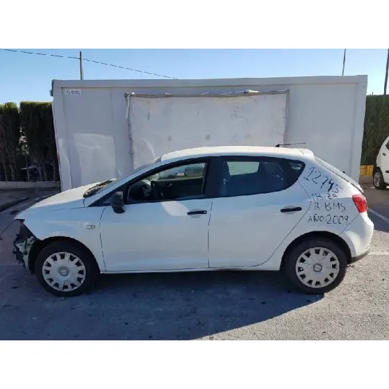 SEAT IBIZA (6J5) '2009 REFERENCE BLANCO