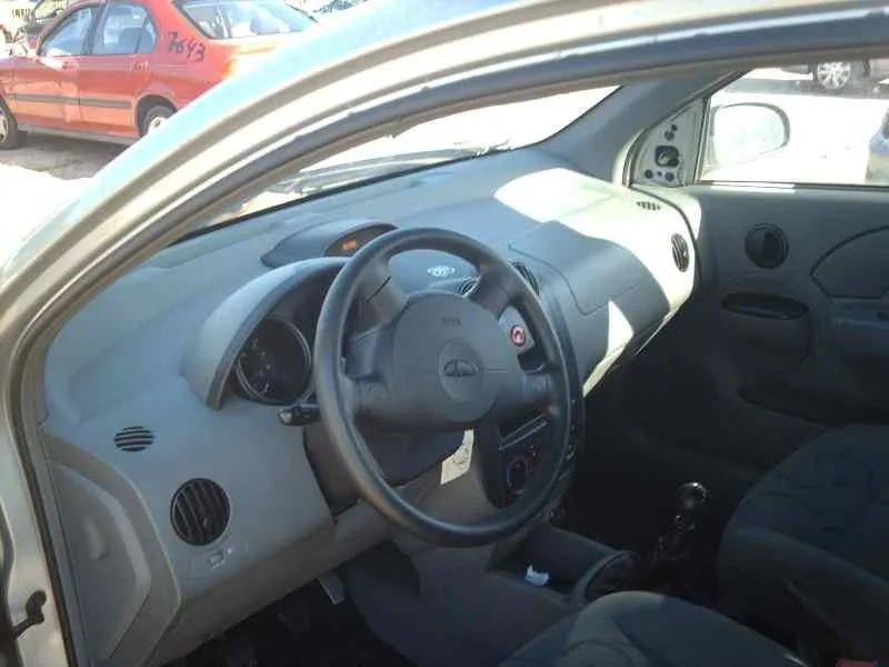 DAEWOO KALOS DAEWOO KALOS '2003 1.4 SE GRIS 2002