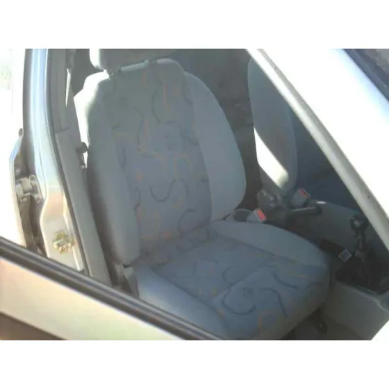 DAEWOO KALOS '2003 1.4 SE GRIS