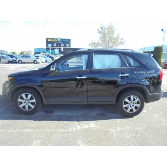 KIA SORENTO '2011 CONCEPT 2WD NEGRO