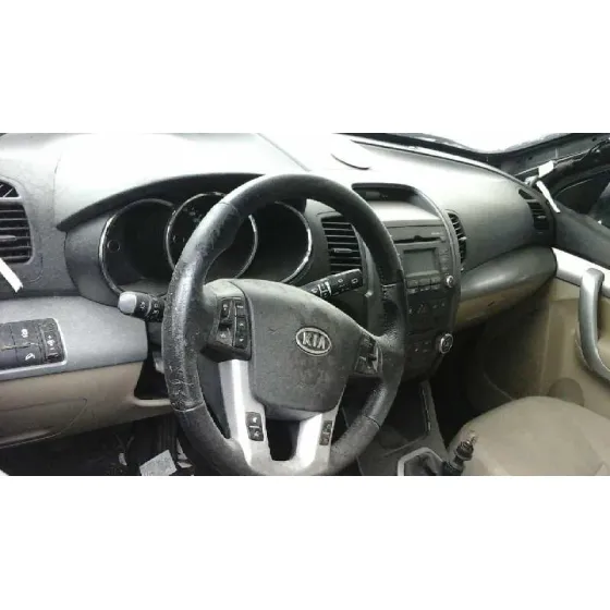 KIA SORENTO '2011 CONCEPT 2WD NEGRO