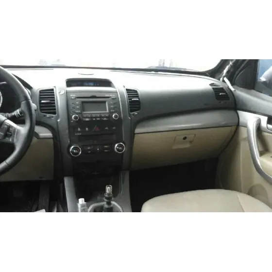 KIA SORENTO '2011 CONCEPT 2WD NEGRO
