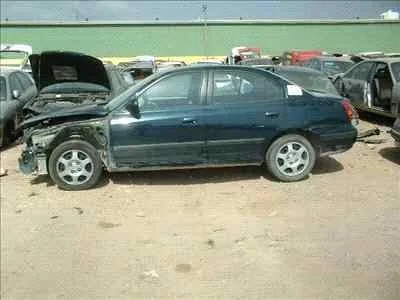 HYUNDAI ELANTRA (XD) HYUNDAI ELANTRA (XD) '2001 2.0 CRDI CAT AZUL 2000