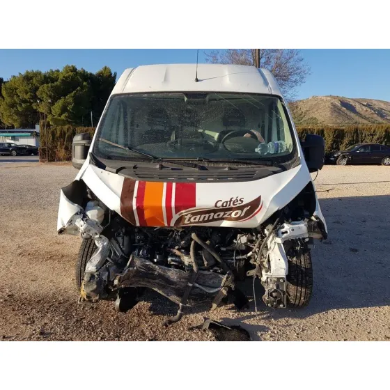 CITROEN JUMPER GROSSRAUMKASTEN '2019 33 L2H2 BLUEHDI 130 BLANCO