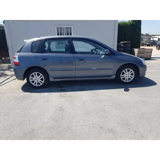 HONDA CIVIC BERLINA 5 (EU7/8) '2004 1.6I ES GRIS OSCURO