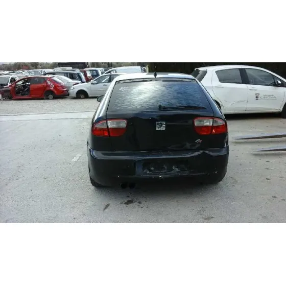 SEAT LEON (1M1) '2002 SPORT F.R. 4X4 NEGRO
