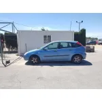 FORD FOCUS BERLINA (CAK) '2002 GHIA AZUL