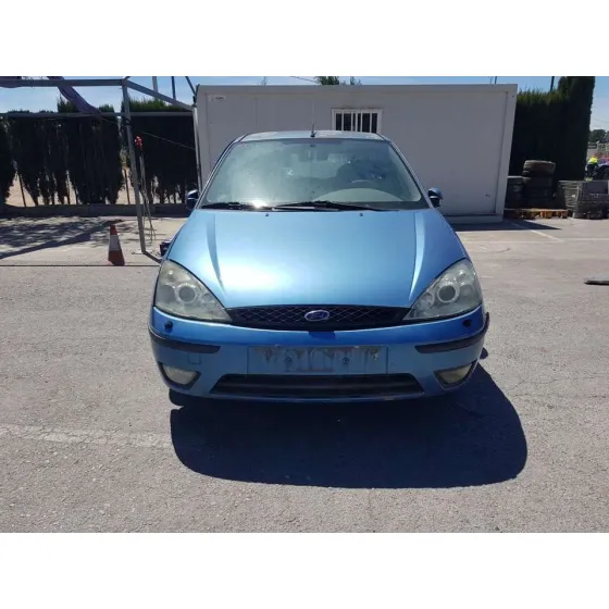 FORD FOCUS BERLINA (CAK) '2002 GHIA AZUL