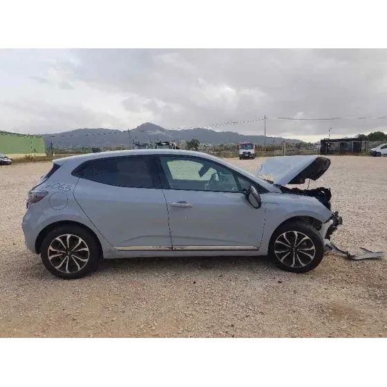 RENAULT CLIO V '2024 TECHNO GRIS