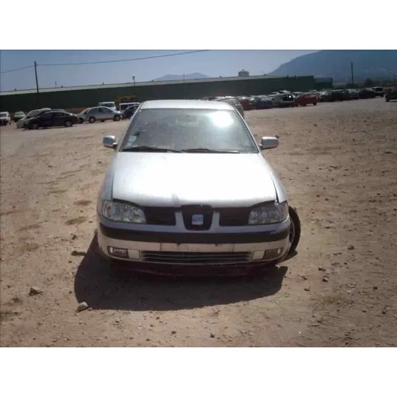 SEAT IBIZA (6K1) '1999 SELECT GRIS