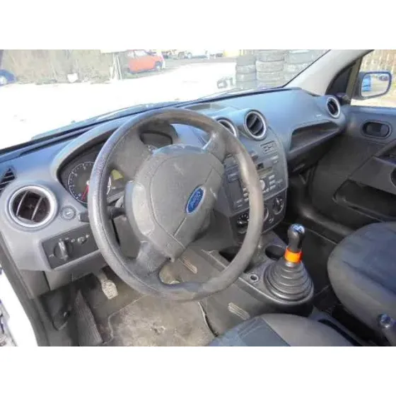 FORD FIESTA (CBK) '2007 AMBIENTE BLANCO