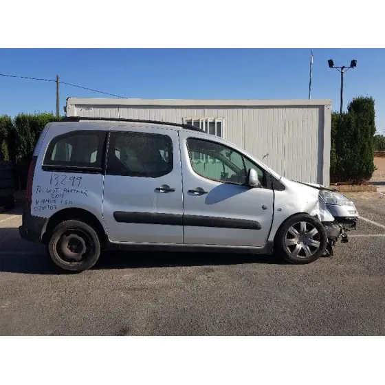 PEUGEOT PARTNER KOMBI '2013 OUTDOOR GRIS