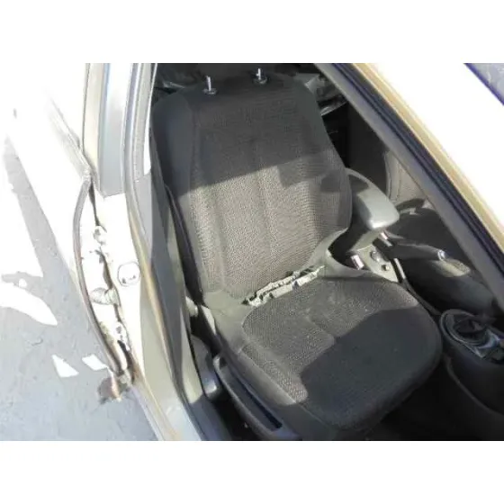 CITROEN C4 BERLINA '2006 VTR PLUS DORADO