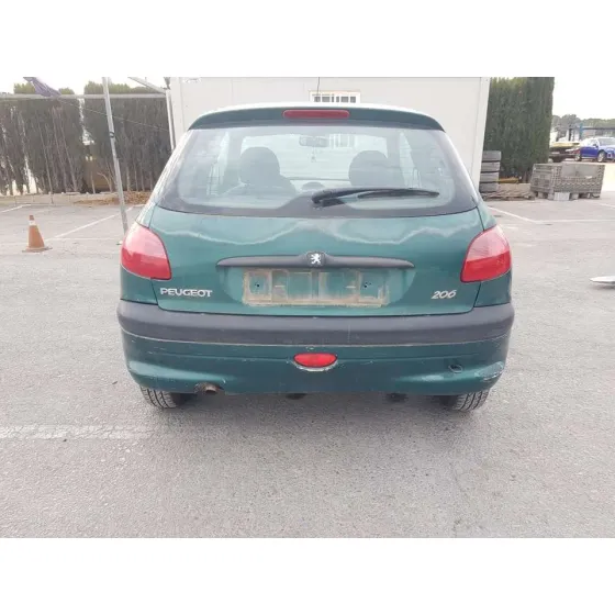 PEUGEOT 206 BERLINA '2000 XR VERDE