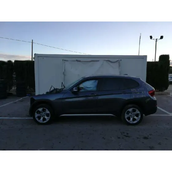 BMW X1 (E84) '2014 SDRIVE 18D GRIS