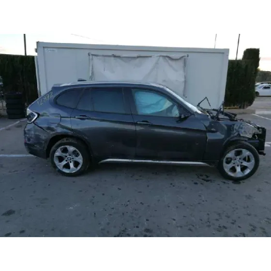 BMW X1 (E84) '2014 SDRIVE 18D GRIS