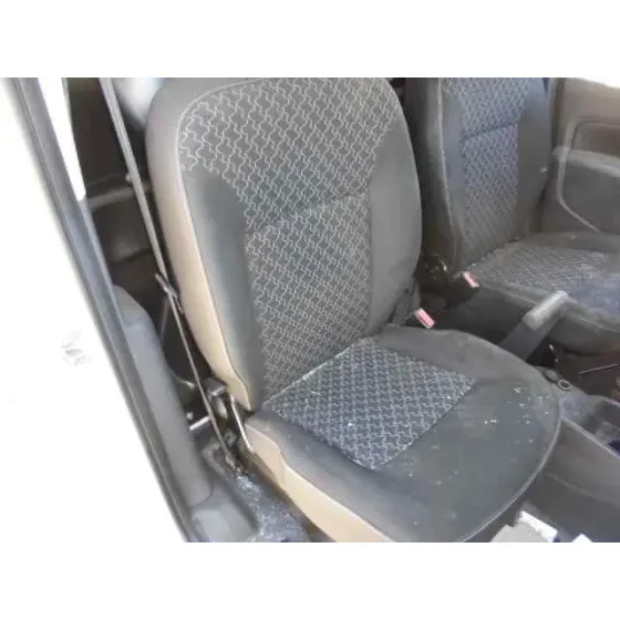 RENAULT KANGOO '2014 PROFESIONAL BLANCO