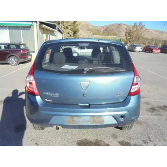DACIA SANDERO '2008 AMBIANCE GRIS OSCURO