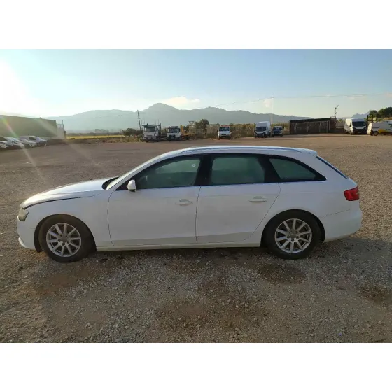 AUDI A4 AVANT (8K5) (2008) '2012 BASICO BLANCO