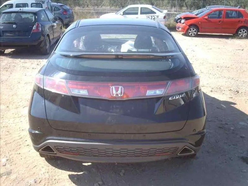 HONDA CIVIC BERLINA 5 (FK) '2005 1.8 COMFORT NEGRO