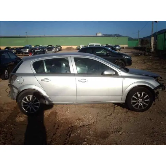 OPEL ASTRA H BERLINA '2004 COSMO GRIS