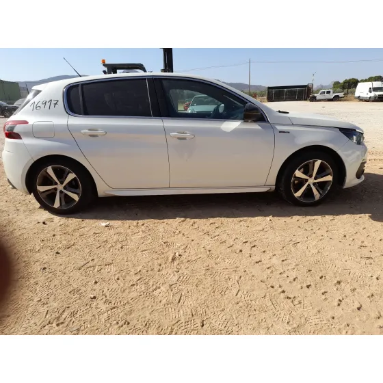 Peugeot 308 II (LB_, LP_, LW_, LH_, L3_) 2013