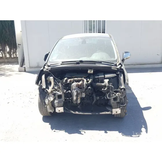 PEUGEOT 3008 '2014 ACCESS GRIS OSCURO