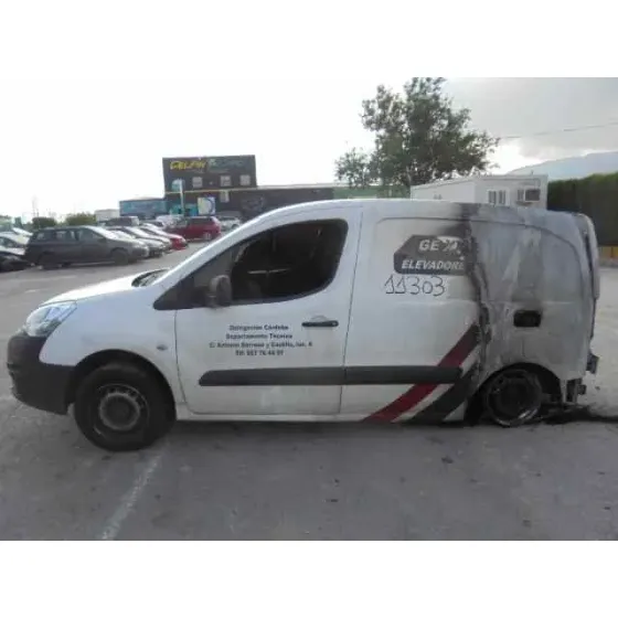 CITROEN BERLINGO STATION WAGON '2016 FEEL BLANCO