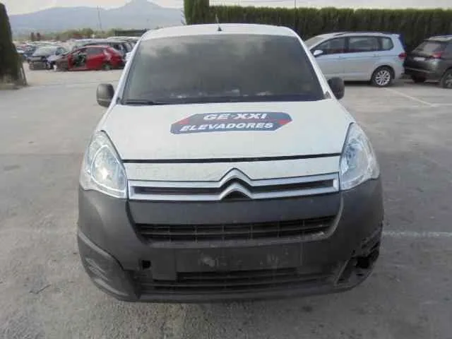 CITROEN BERLINGO STATION WAGON '2016 FEEL BLANCO