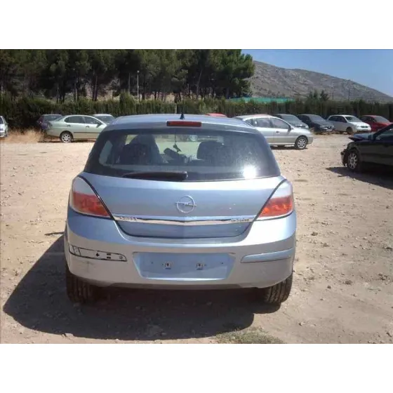 OPEL ASTRA H BERLINA '2004 COSMO GRIS