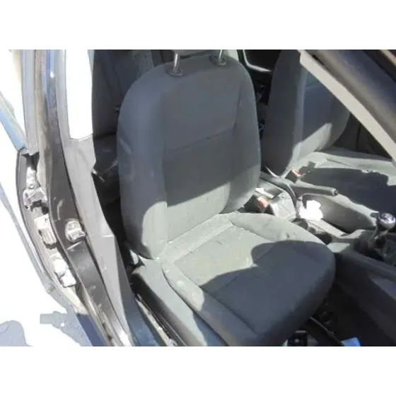 VOLKSWAGEN GOLF V BERLINA (1K1) '2005 2.0 TDI NEGRO