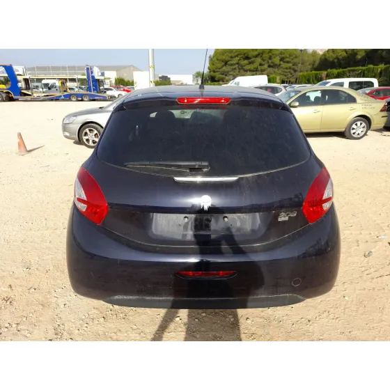 Peugeot 208 I (CA_, CC_) 2012