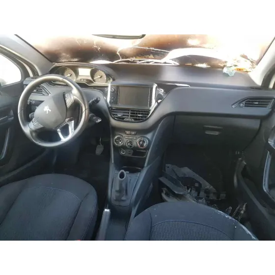 PEUGEOT 208 '2018 SIGNATURE BLANCO