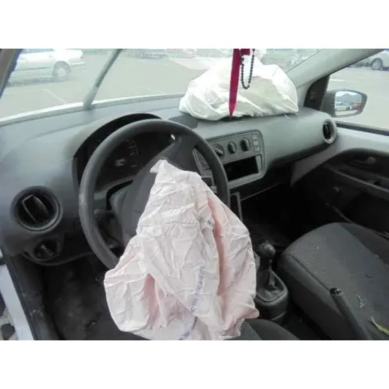 SEAT MII (KF1) '2015 REFERENCE BLANCO