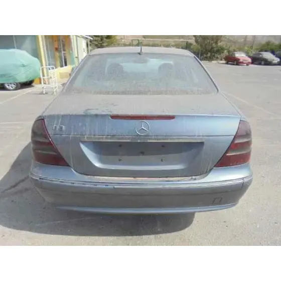 MERCEDES CLASE E (W211) BERLINA '2005 E 320 CDI (211.026) GRIS