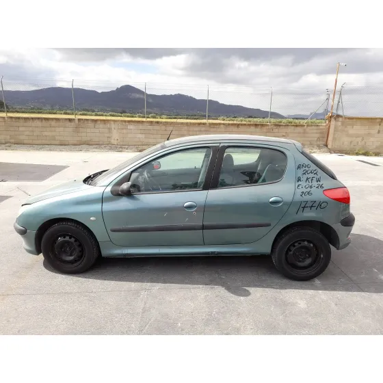 Peugeot 206 HATCHBACK (2A/C) 1998