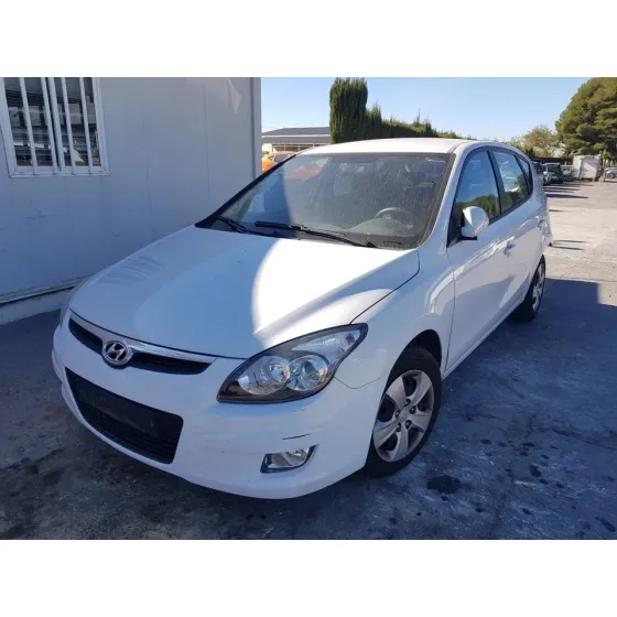 HYUNDAI I30 '2009 CLASSIC BLANCO