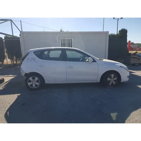 HYUNDAI I30 '2009 CLASSIC BLANCO