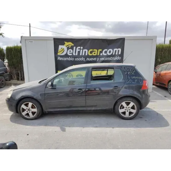 VOLKSWAGEN GOLF V BERLINA (1K1) '2006 HIGHLINE NEGRO