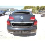 VOLKSWAGEN PASSAT LIM. (362) VOLKSWAGEN PASSAT LIM. (362) '2011 ADVANCE BLUEMOTION NEGRO 2010
